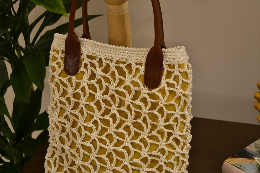 White Nina Crochet Bag