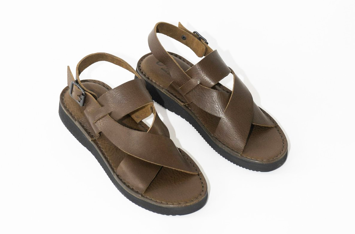 D173 Olive sandals