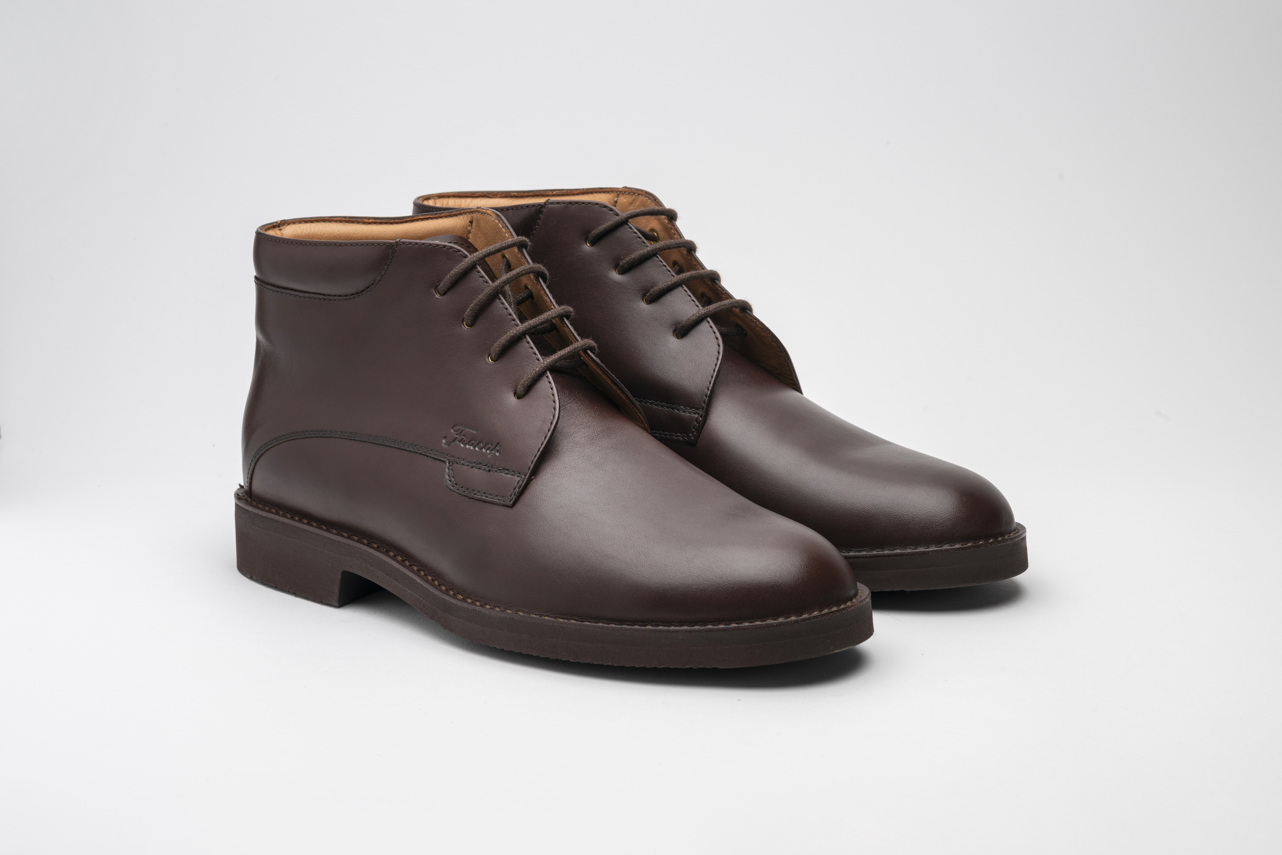 UPPER ~ Brown full-grain Calfskin Leather LINING ~ Natural Aniline Calfskin Leather MIDSOLE ~ Brown OUTSOLE ~ Brown Rubber ~IDEAL CONSTRUCTION~